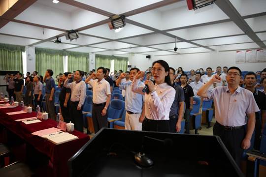 说明: http://10.0.3.202:8080/_vsl/3A2E1453442BDC4ACE0282EEE5AB5B7A/32C79502/15609